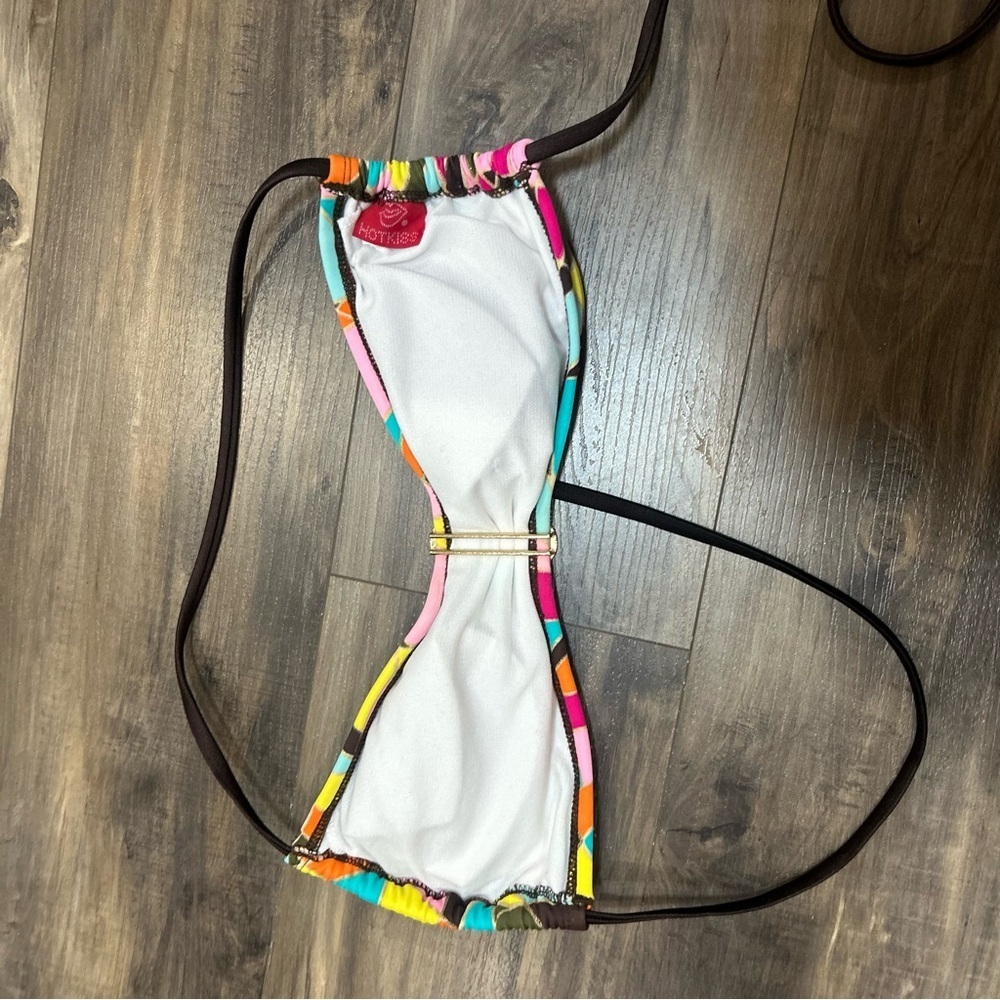 Women’s Multicolor Geometric Triangle Bikini Top - Picture 5 of 6